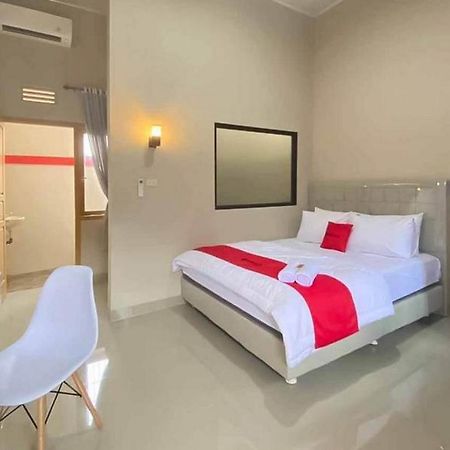Reddoorz Syariah Near Hajimena Lampung Hotell Bandar Lampung Eksteriør bilde
