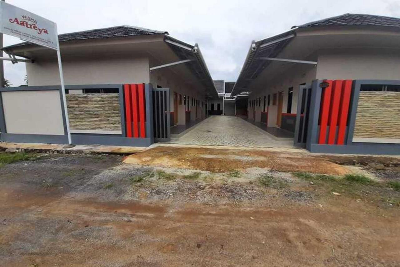 Reddoorz Syariah Near Hajimena Lampung Hotell Bandar Lampung Eksteriør bilde