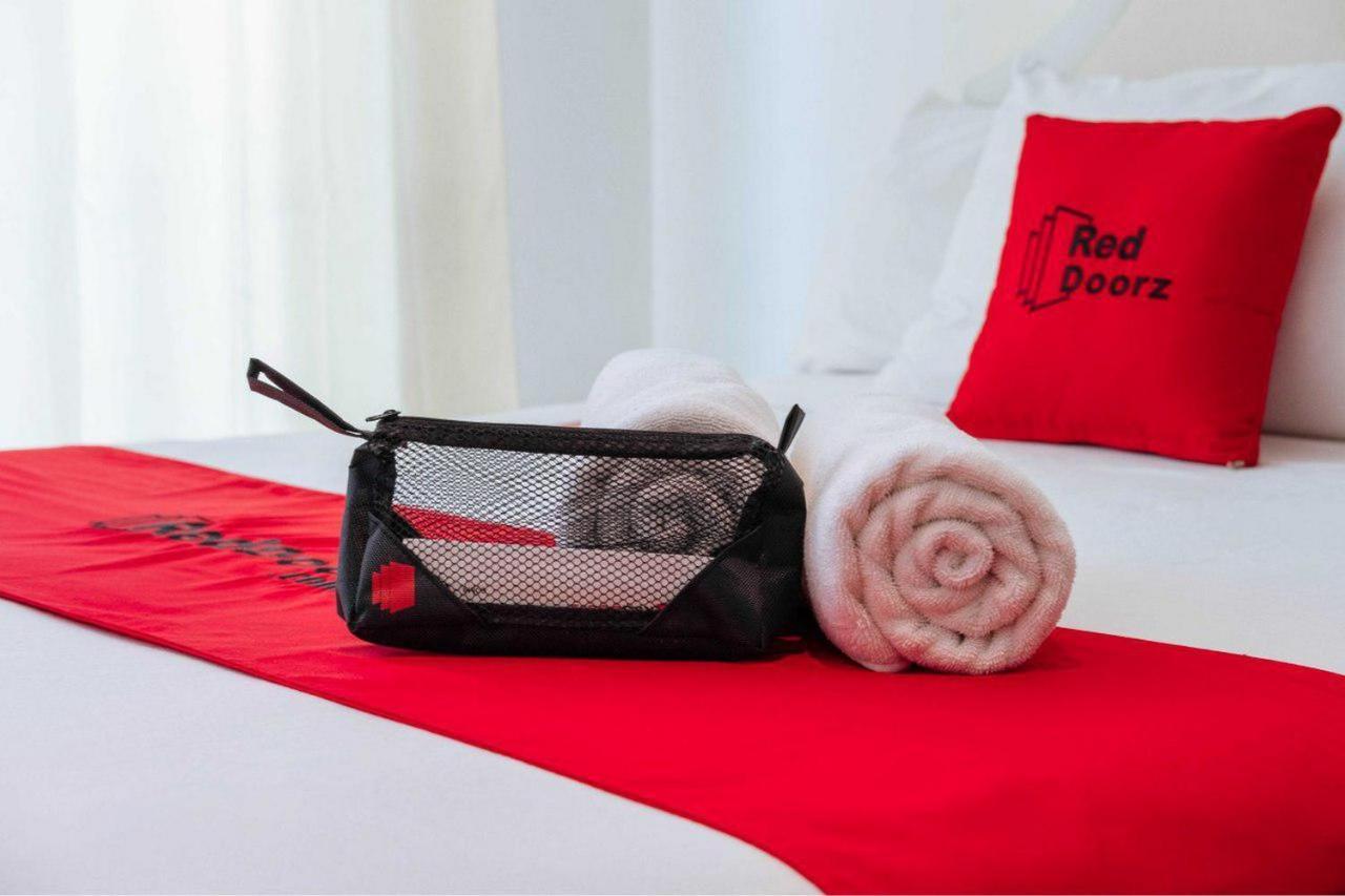 Reddoorz Syariah Near Hajimena Lampung Hotell Bandar Lampung Eksteriør bilde