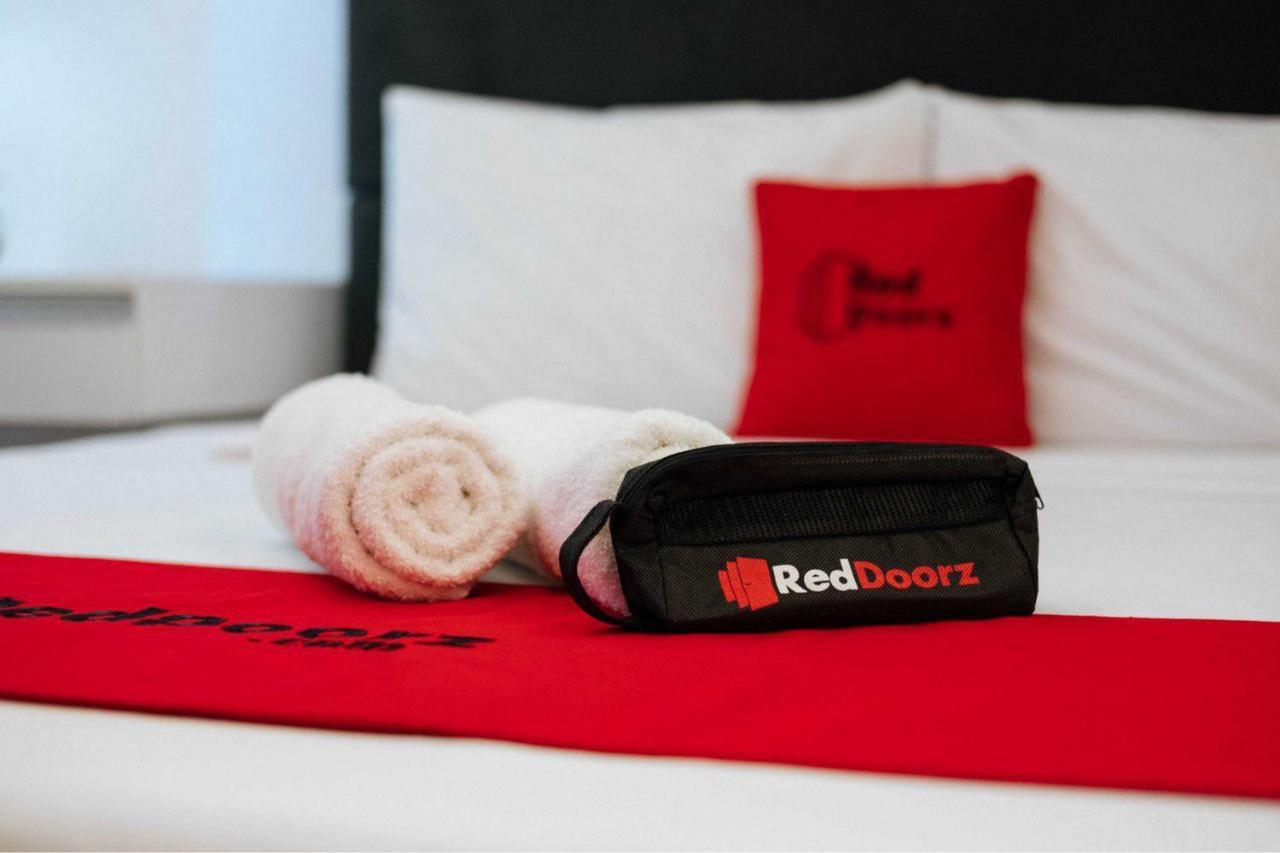 Reddoorz Syariah Near Hajimena Lampung Hotell Bandar Lampung Eksteriør bilde